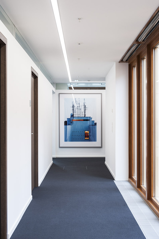 The Internationale visual data 7